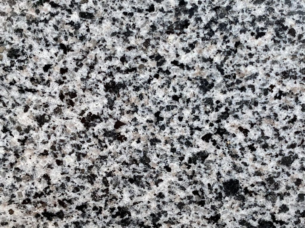 Dirt-Proof G654 New China Impala Black Granite Stone Slabs and Countertops