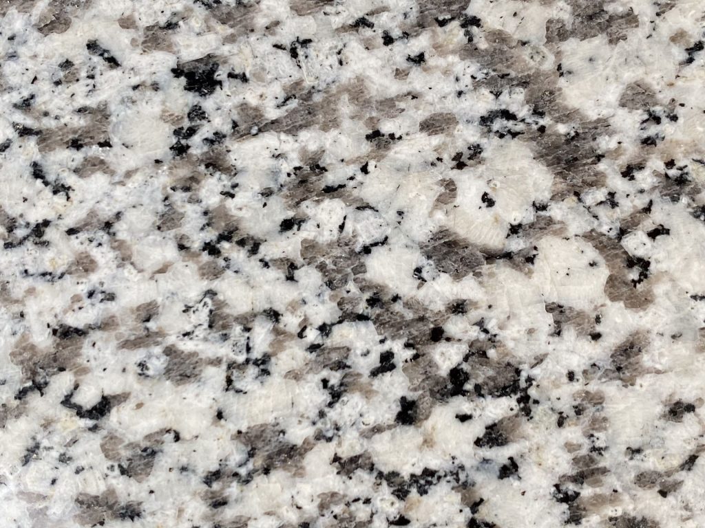 Economical G665 X White Granite Stone Slabs and Countertops
